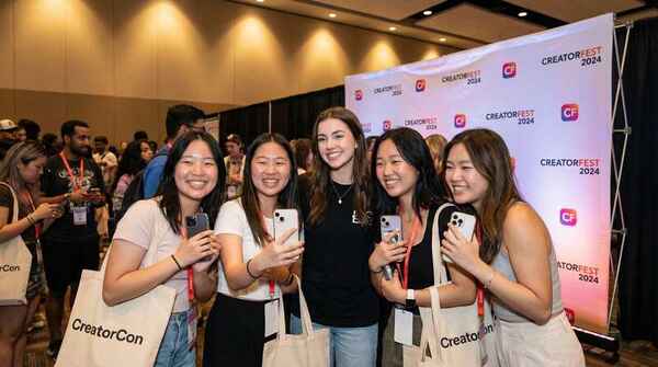 17c一起草社区活动